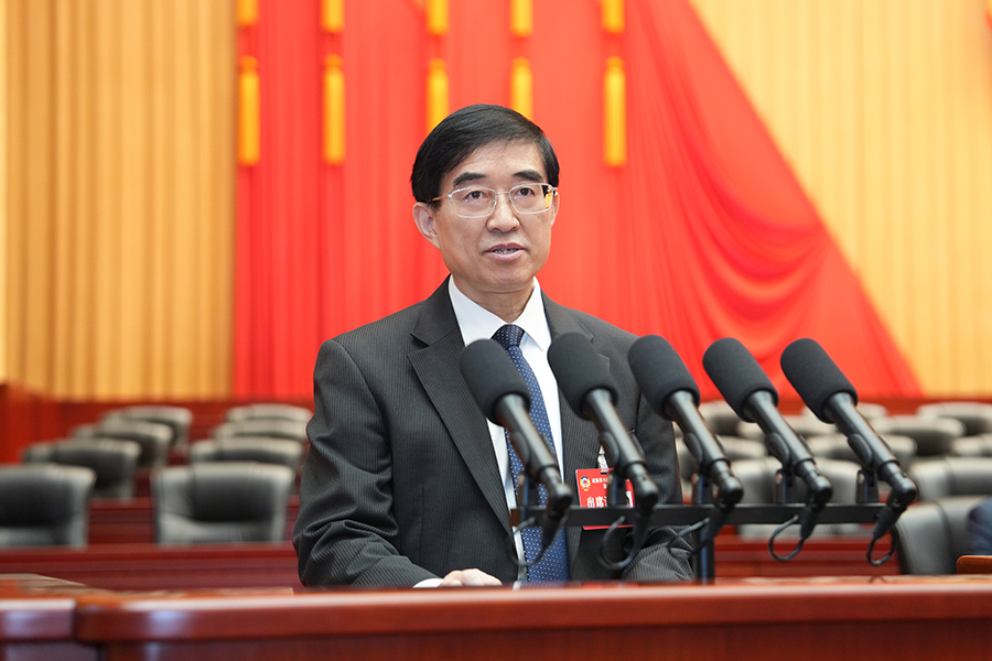 1：2026年1月30日，王济光委员在大会上发言。廖文豪 摄