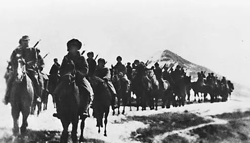 学党史·读原著 | 遵义会议和红军长征的胜利