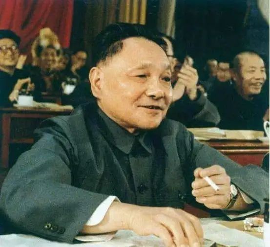 学党史·读原著 | 社会主义建设在曲折中发展