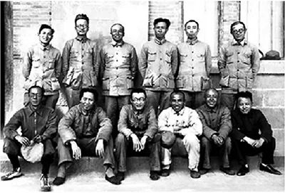 学党史·读原著 | 开展敌后抗日游击战争和坚持统一战线中的独立自主