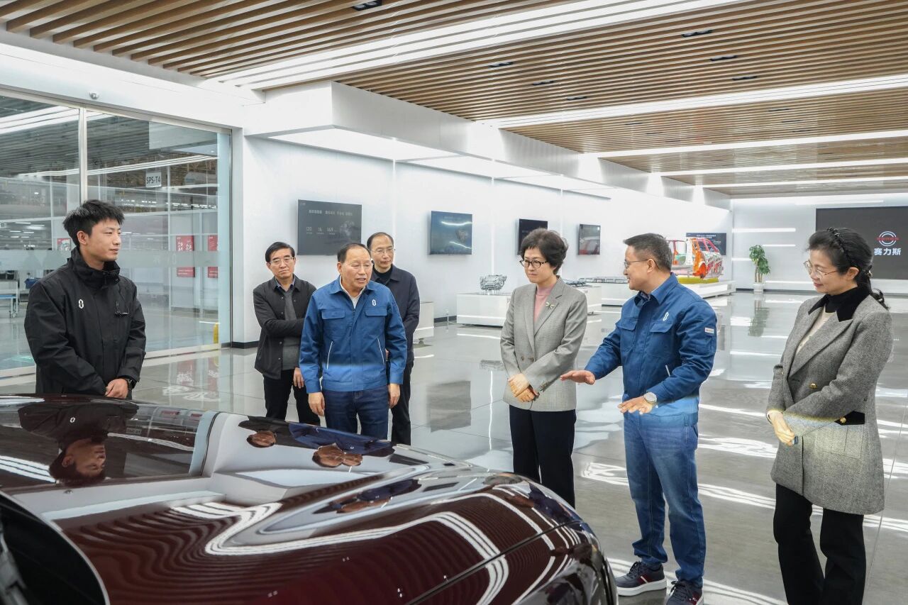 97ae53dc8e21cc0eee383fe2cc2b7985